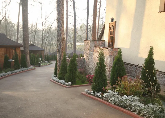Kolyba House