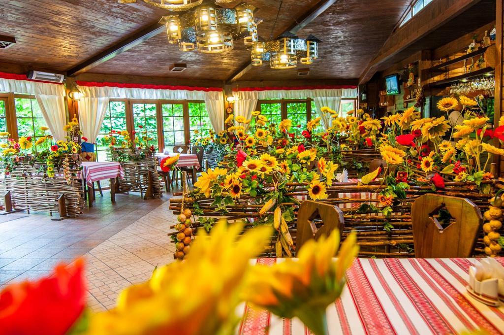 Kolyba House